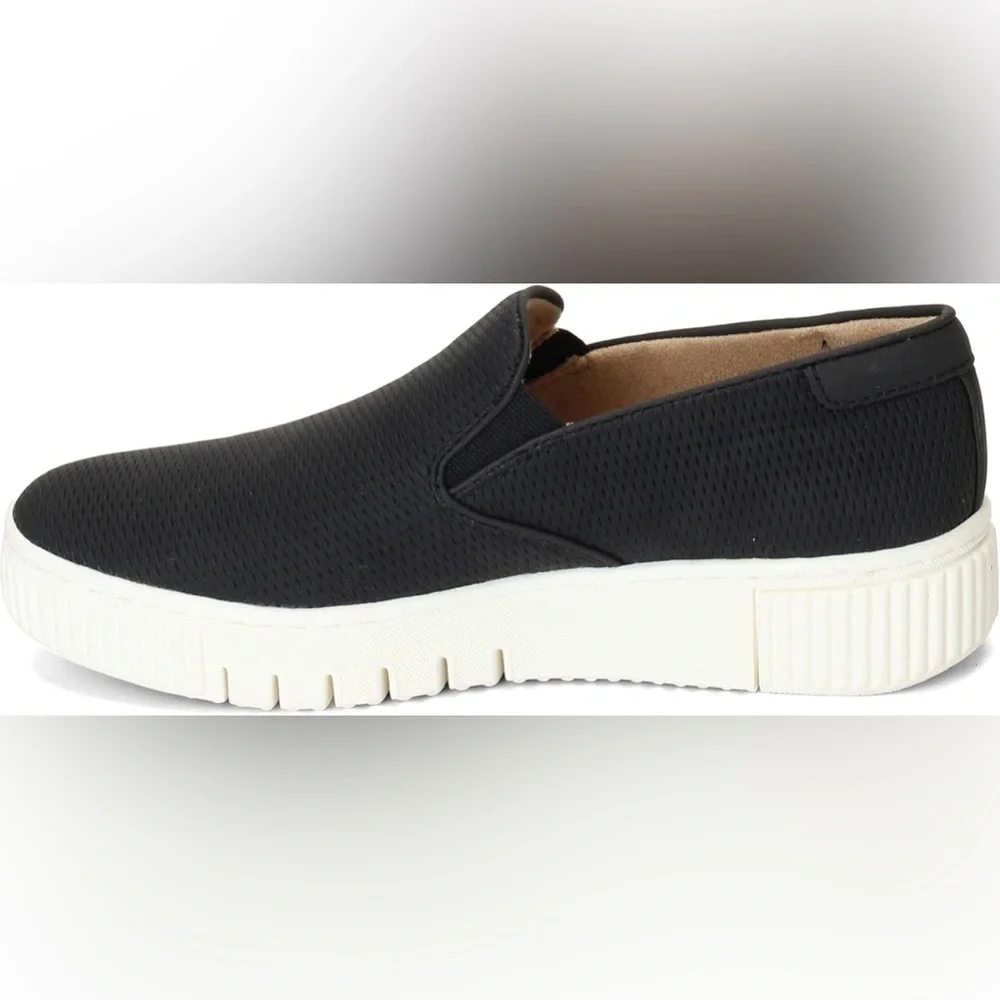 🖤🖤 Naturalizer Women Tia Platform Slip On Fashion Sneaker Size 8M